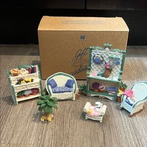 Vintage Avon Victorian Memories Miniature Furniture terrace